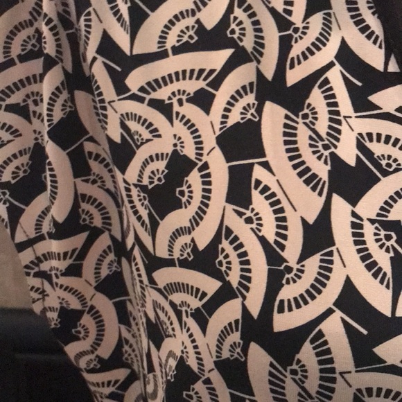 Top - Picture 4 of 8